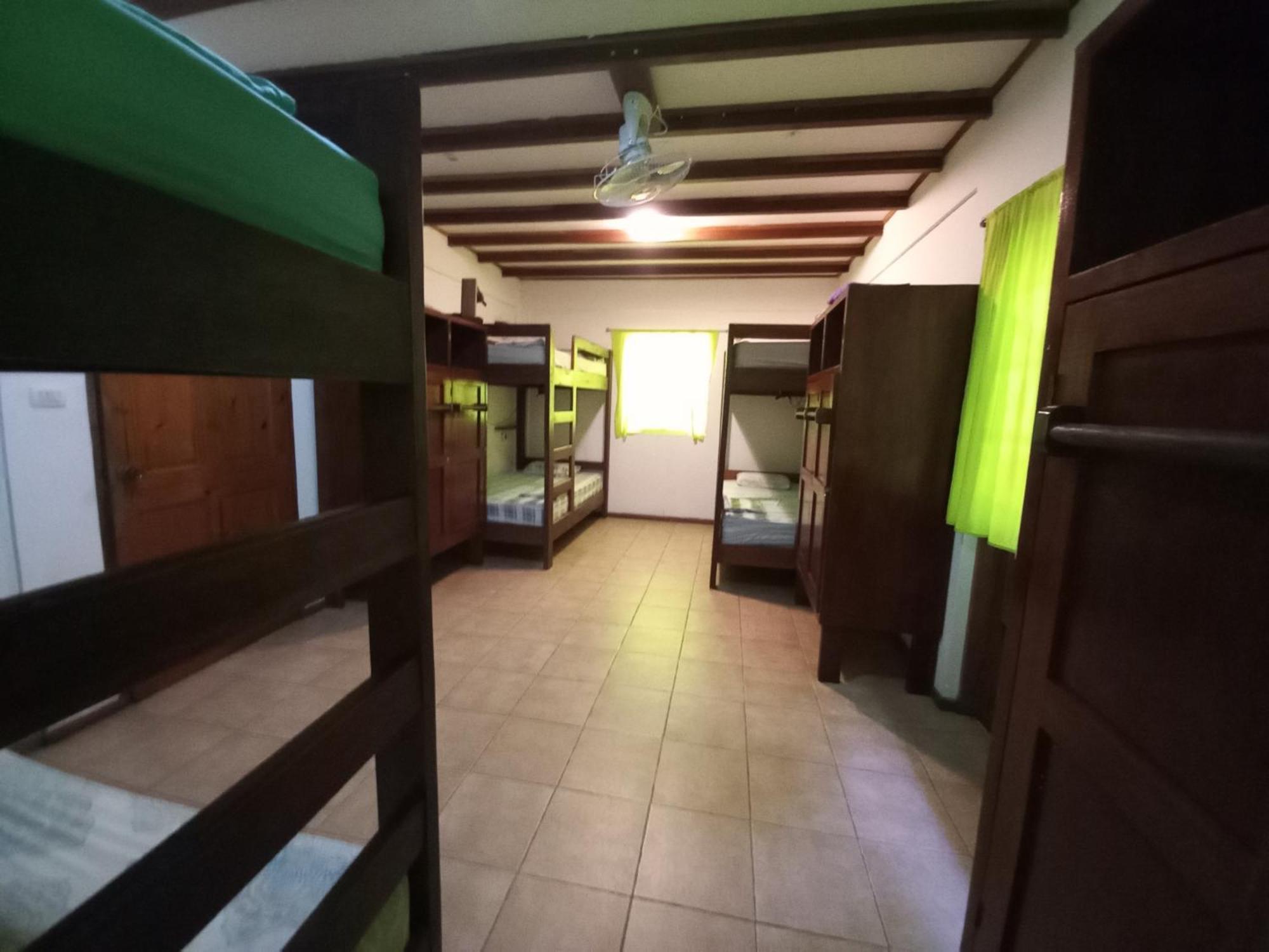 Pagalu Hostel Puerto Viejo de Talamanca ภายนอก รูปภาพ