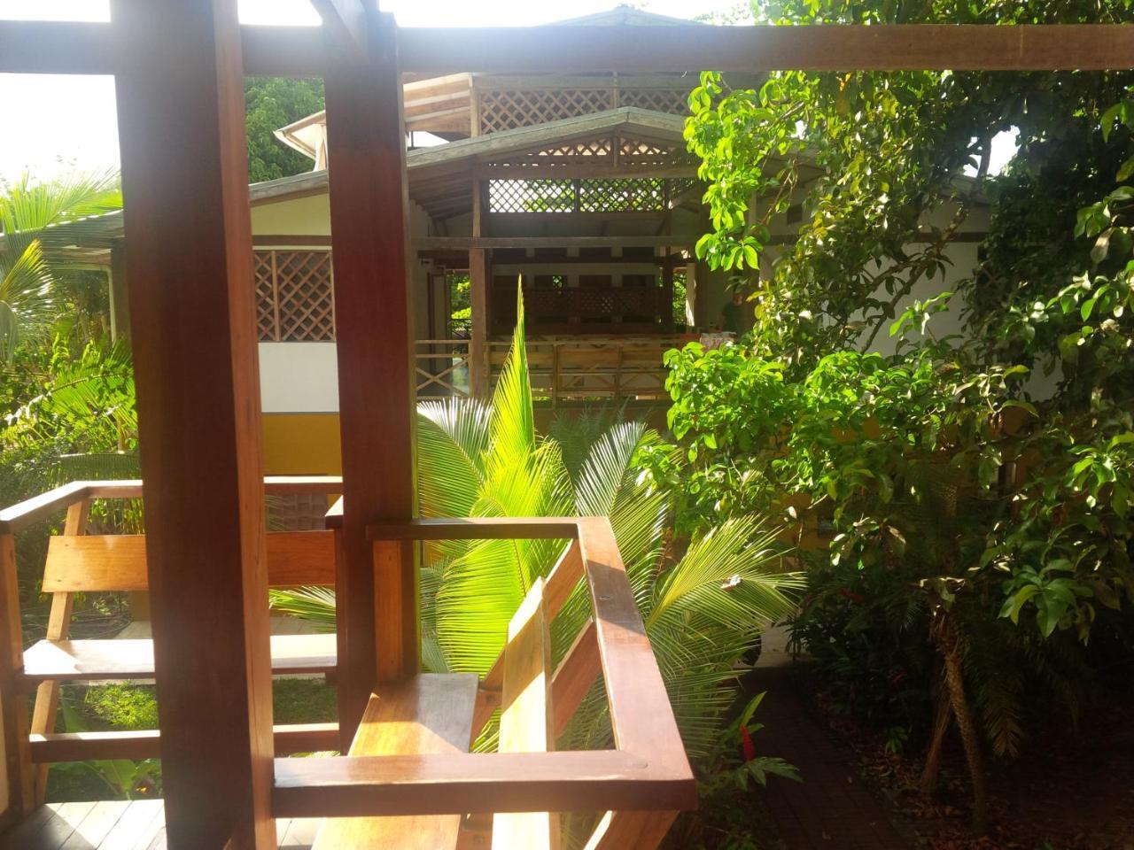 Pagalu Hostel Puerto Viejo de Talamanca ภายนอก รูปภาพ